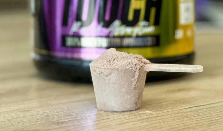 Whey Protein vs Whey Isolate - Nutrisantara